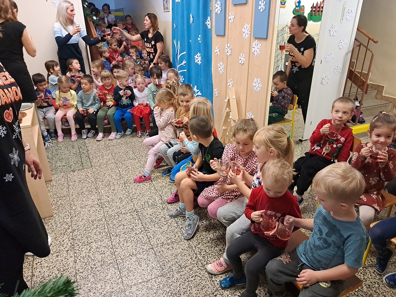 Zpívání na schodech