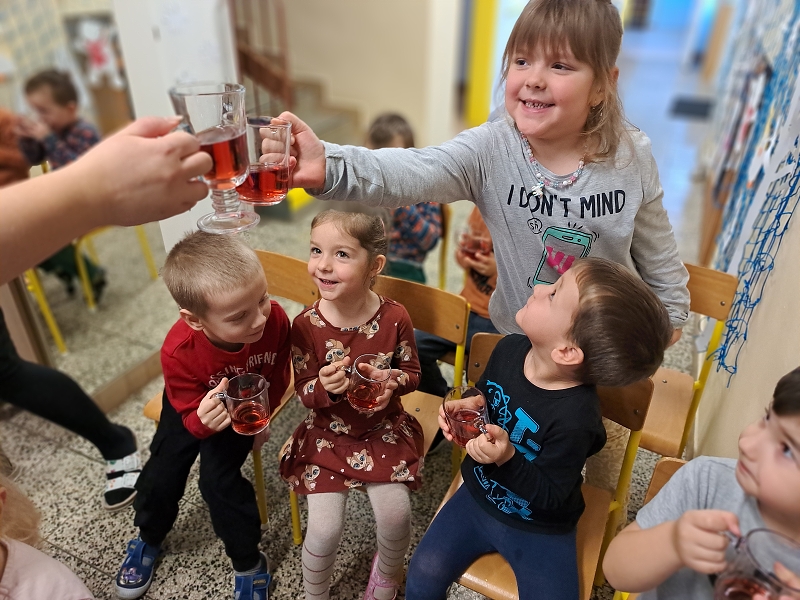 Zpívání na schodech