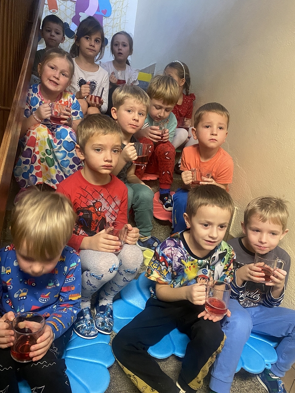 Zpívání na schodech