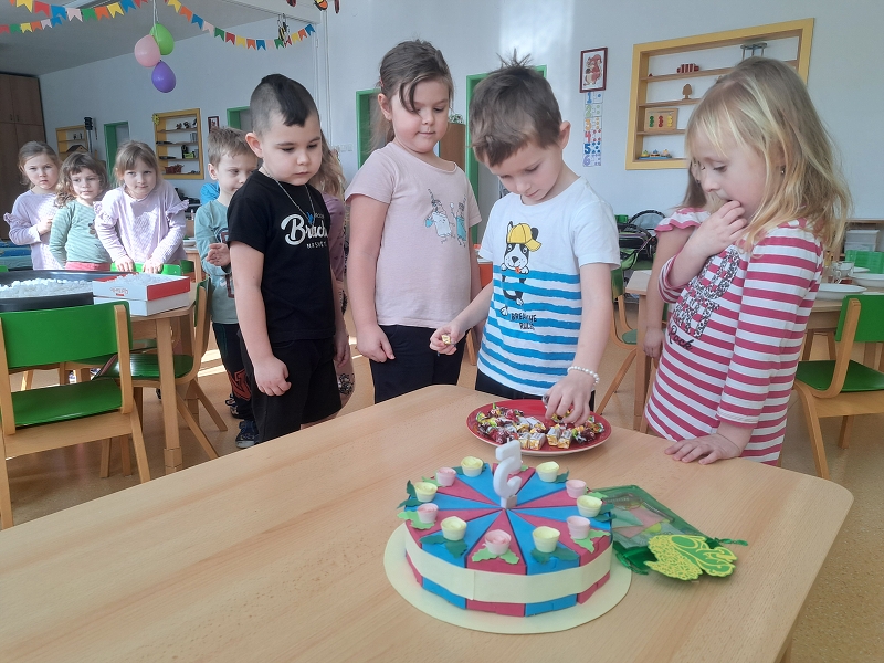 Narozeniny ve třídě Veverky