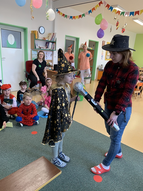 Pohádkový karneval - společná oslava karnevalu