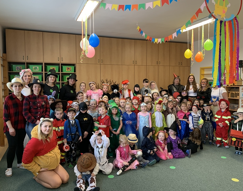 Pohádkový karneval - společná oslava karnevalu