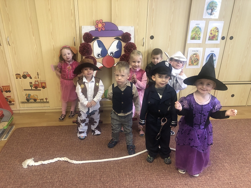 Karneval u Broučků