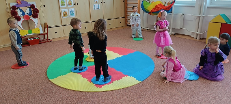 Karneval u Broučků