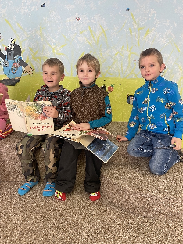 Návštěva městské knihovny - Opičky