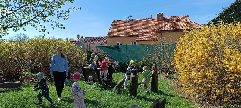 Broučci venku