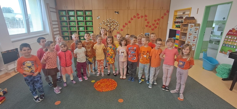 Pohádka plná barev - oslava dne dětí