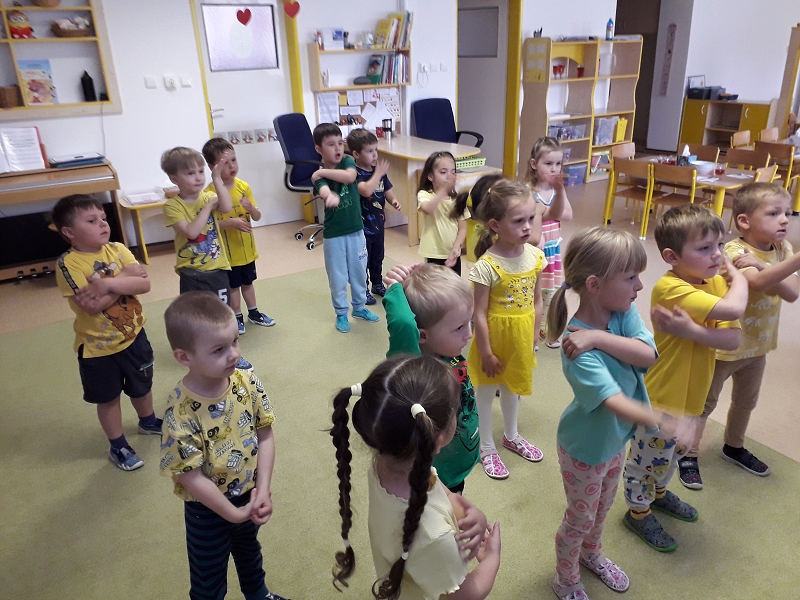 Pohádka plná barev - oslava dne dětí
