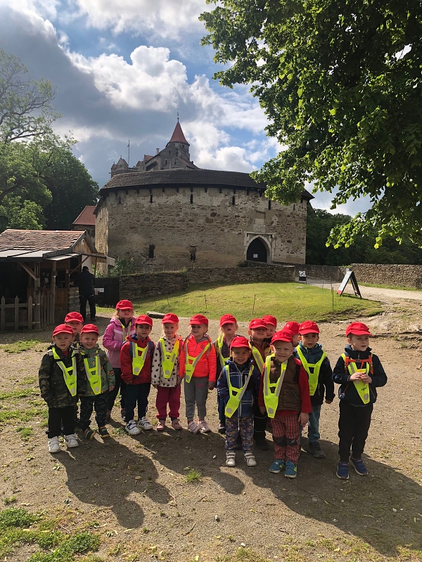 Výlet na hrad  Pernštejn Broučci