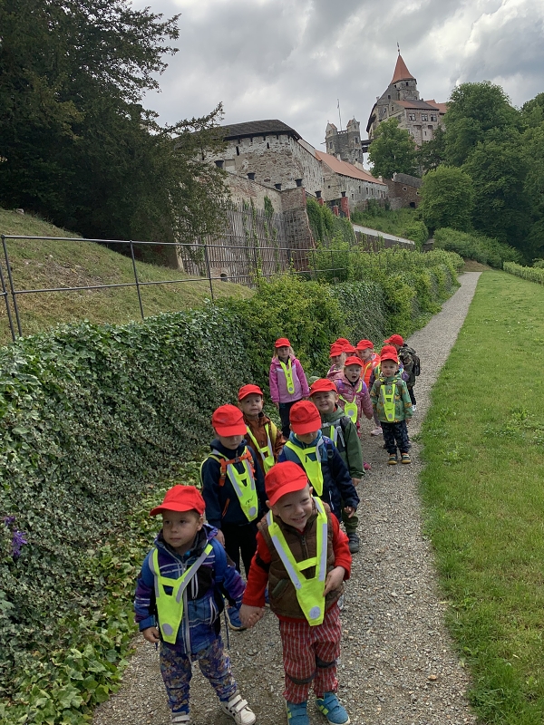 Výlet na hrad  Pernštejn Broučci