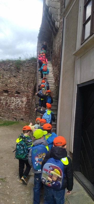 Výlet na hrad Pernštejn - Opičky