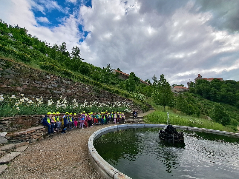 Výlet na Pernštejn - Veverky