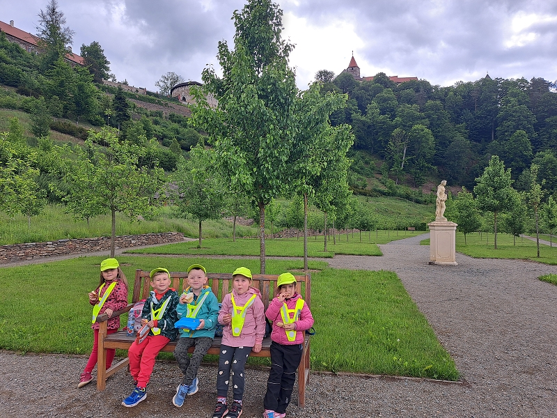 Výlet na Pernštejn - Veverky