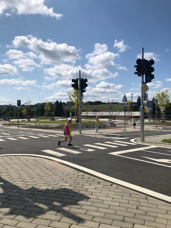 Broučci a doprava