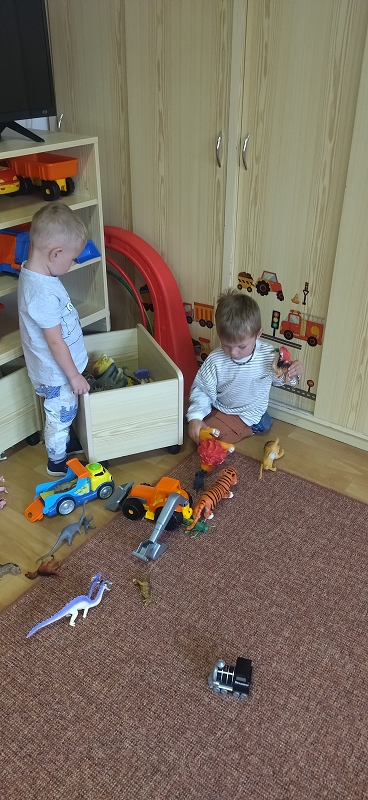 Broučci první dny ve školce