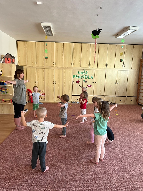 Broučci první dny ve školce