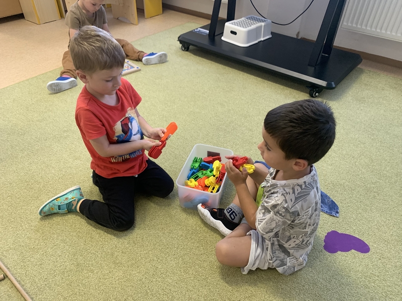 První dny ve školce - Kočičky