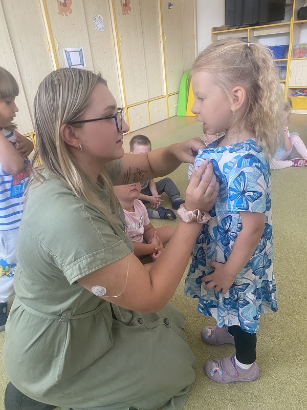 První dny ve školce - Kočičky