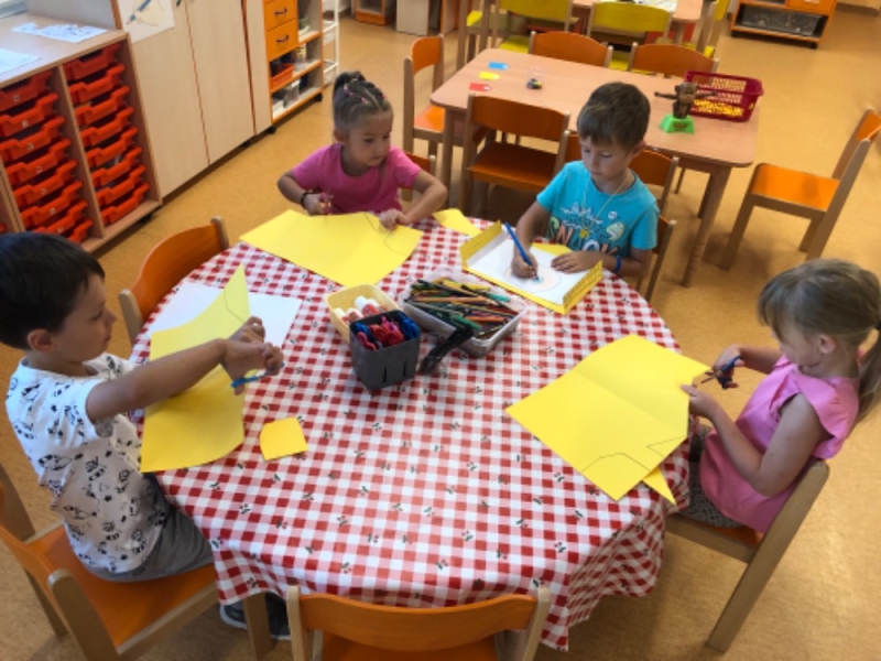 První dny ve školce - Opičky