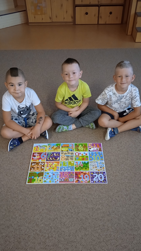 První dny ve školce - Opičky