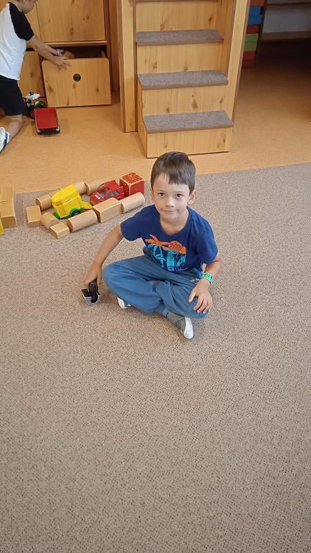 První dny ve školce - Opičky