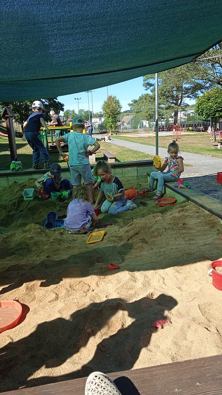 První dny ve školce - Opičky