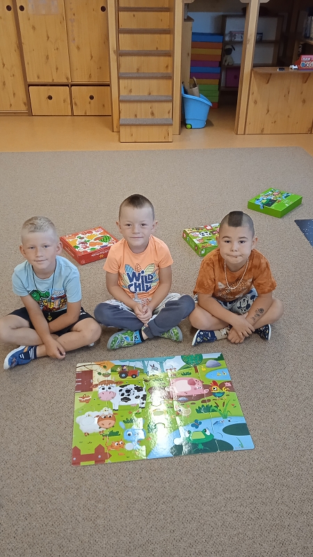 První dny ve školce - Opičky