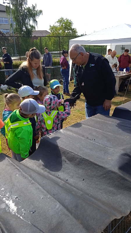 Opičky na výstavě drobného zvířectva