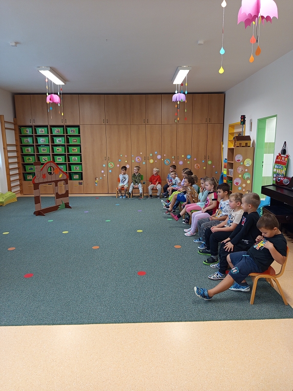 Pohádka Boudo, budko ve třídě Veverek