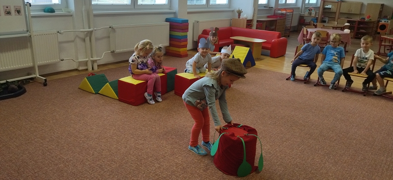 Pohádka O červené řepě-Broučci