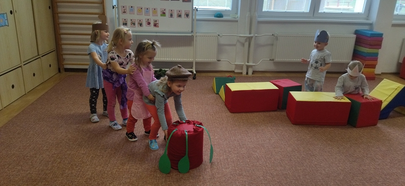 Pohádka O červené řepě-Broučci