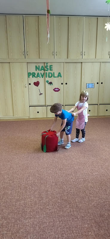 Pohádka O červené řepě-Broučci