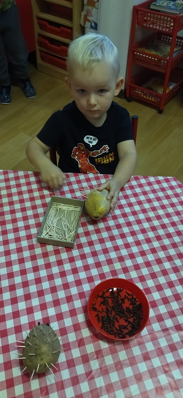 Broučci poznávají ovoce a zeleninu