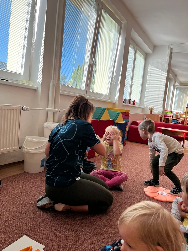 Broučci poznávají ovoce a zeleninu