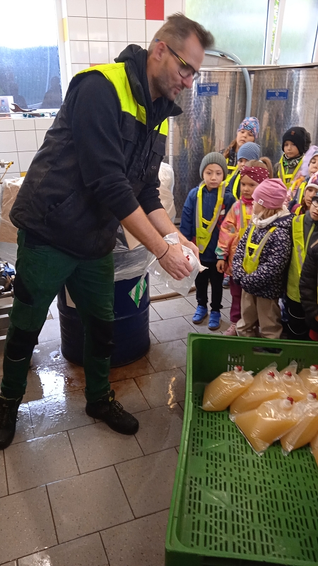 Návštěva moštárny