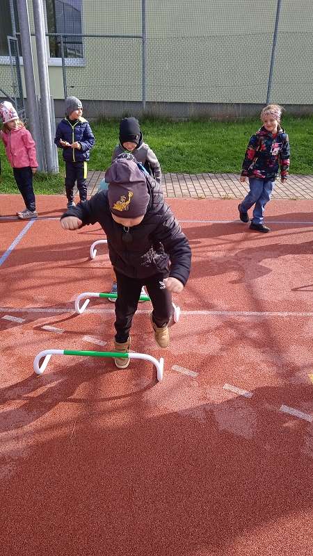 O pohár starosty - Opičky