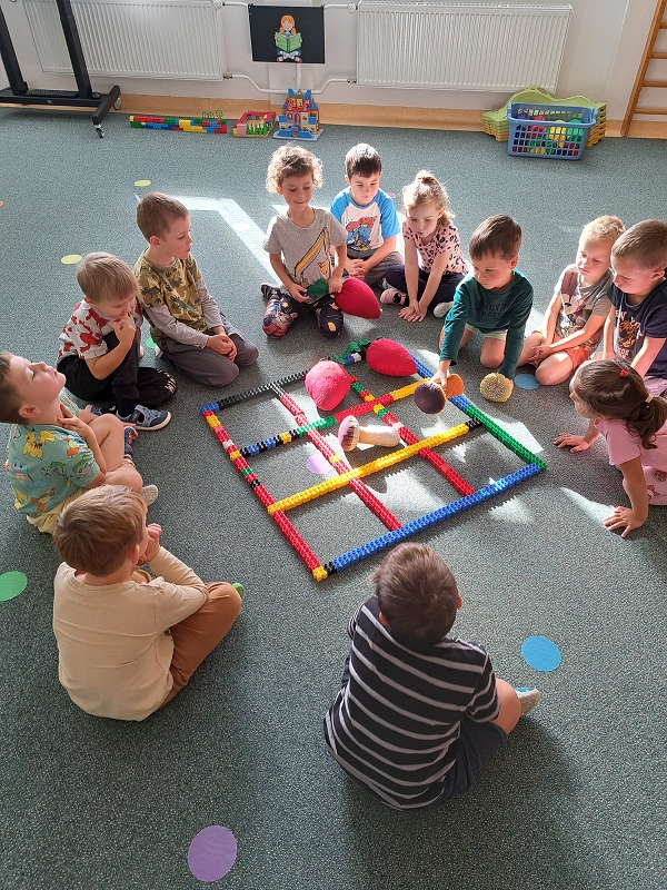 Pohádka O veliké řepě - Veverky