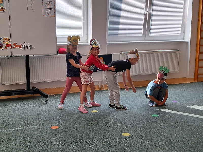 Pohádka O veliké řepě - Veverky