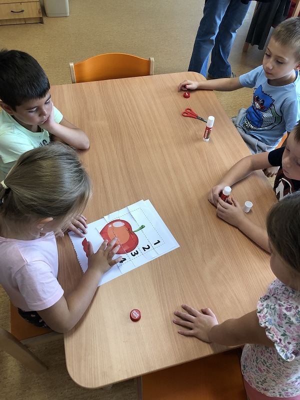 Říjen v Opičkách