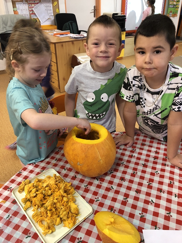 Říjen v Opičkách