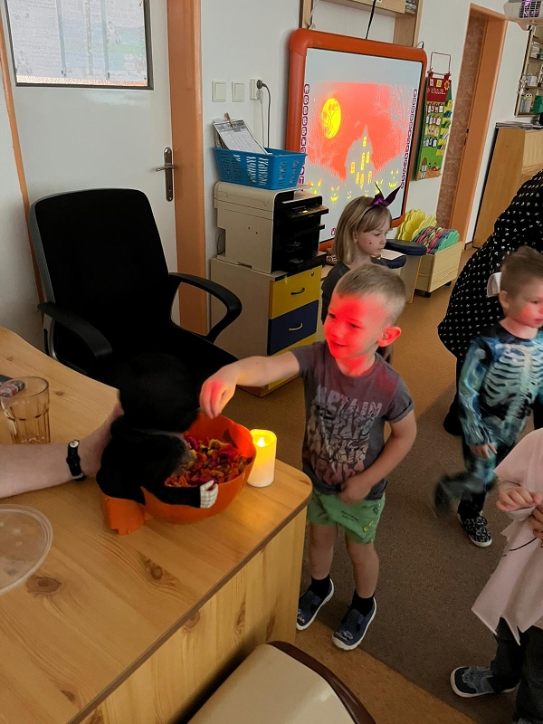 Halloween v Broučcích