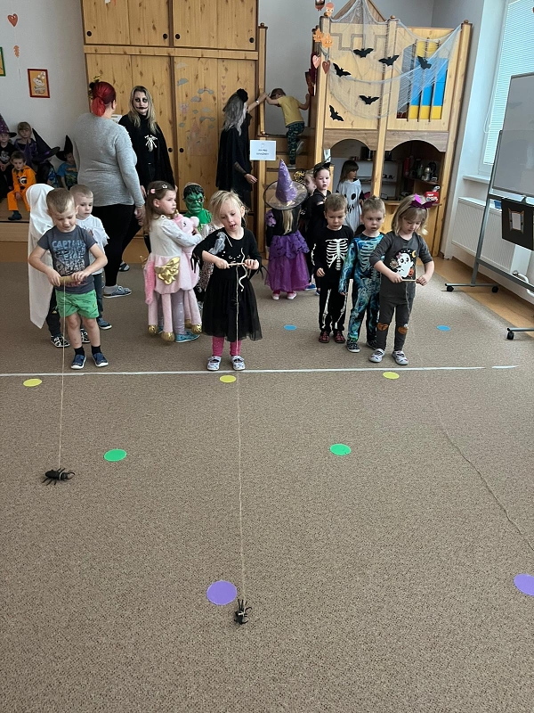 Halloween v Broučcích