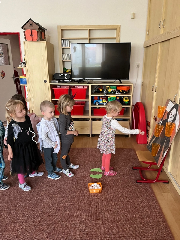 Halloween v Broučcích