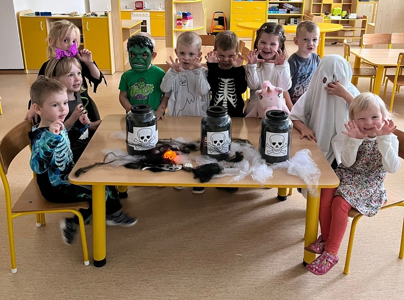 Halloween v Broučcích