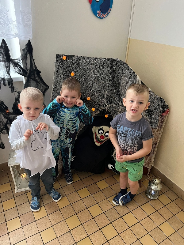 Halloween v Broučcích