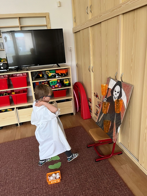 Halloween v Broučcích