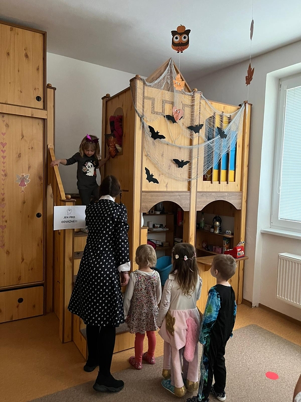 Halloween v Broučcích