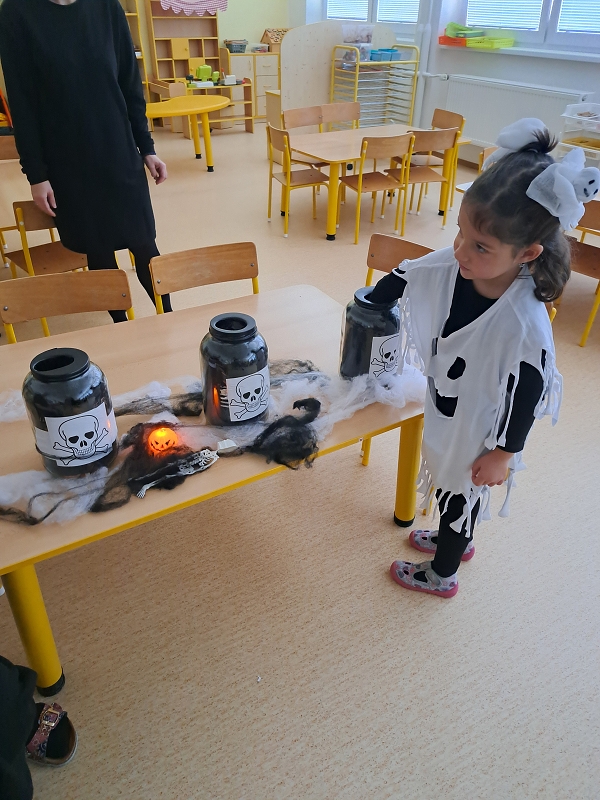 Halloween ve Veverkách