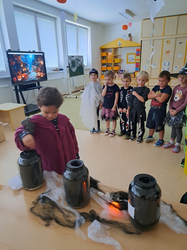 Halloween ve Veverkách