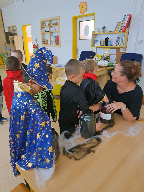 Halloween ve Veverkách